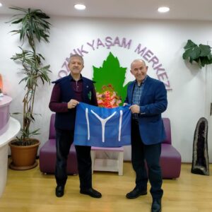 Tarih Yazarı Prof. Dr. Ahmet Şimşirgil İstanbul Topkapı Kozmik Yaşam Merkezimizi ziyaret etti.