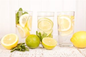 Limonlu suyun faydaları